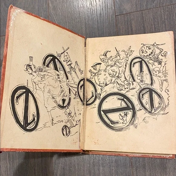 The Giant Horse of Oz vintage 1928 Book 2:11